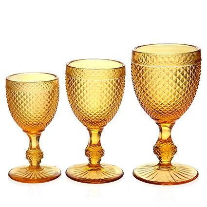 Vinski kozarec Amber